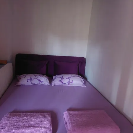 Casa de Férias Vikendica Popovica Viki *