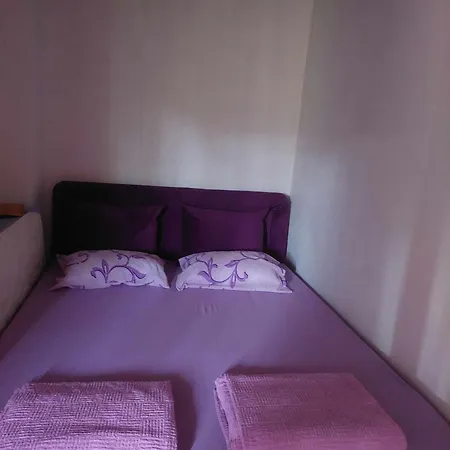 Casa de Férias Vikendica Popovica Viki *