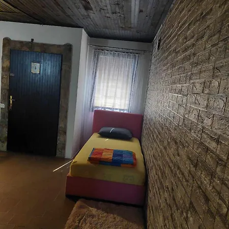 Vikendica Popovica Viki Casa de Férias